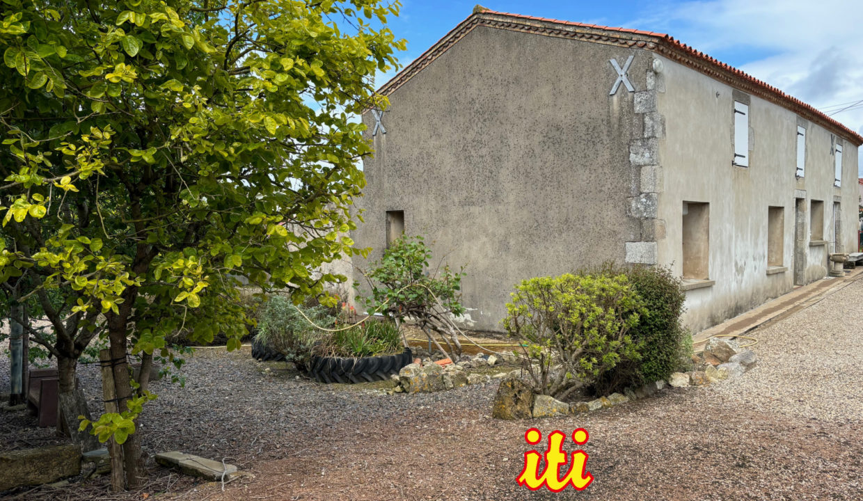 Vente maison/villa Saint-Vincent-sur-Jard (85520) - 6 pièces - 65m2 environ