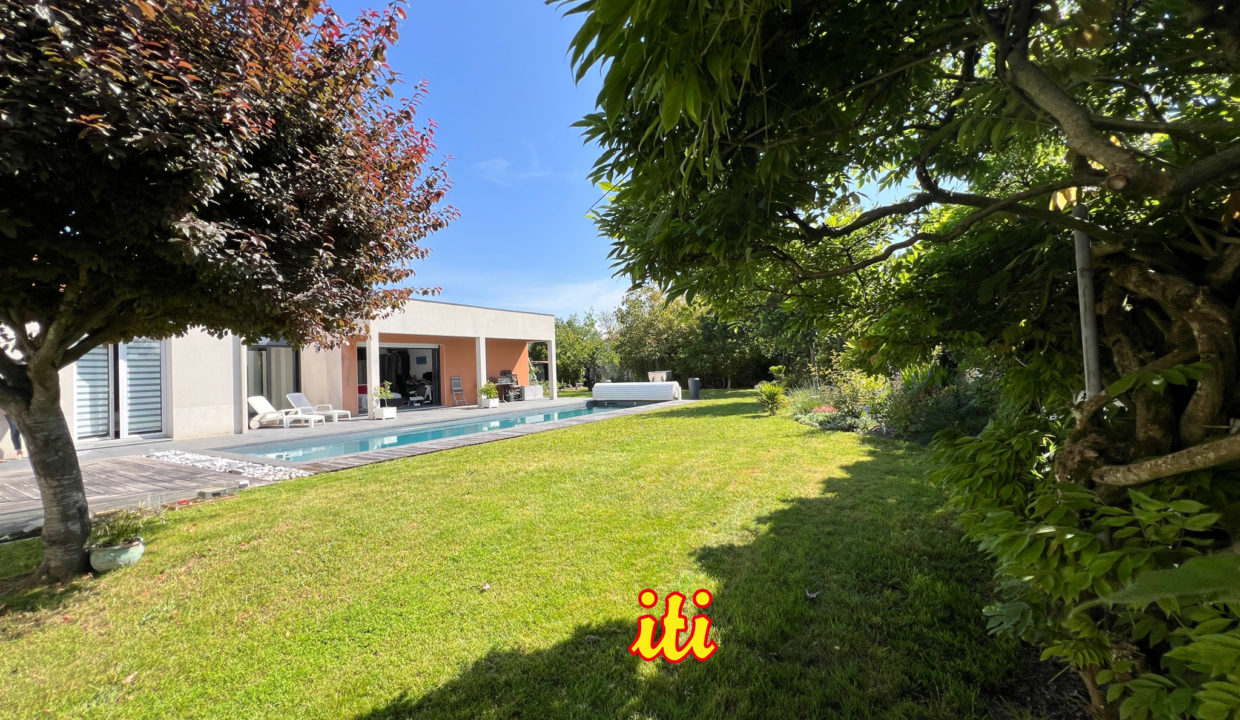 Vente maison/villa Olonne sur Mer (85340) - 5 pièces - 178m2 environ