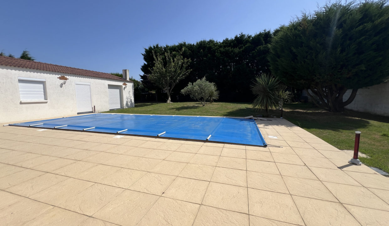 Vente maison/villa Château d'Olonne (85180) - 7 pièces - 195m2 environ