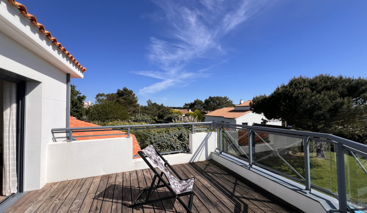 Vente maison/villa Les Sables-d'Olonne (85180) - 6 pièces - 200m2 environ