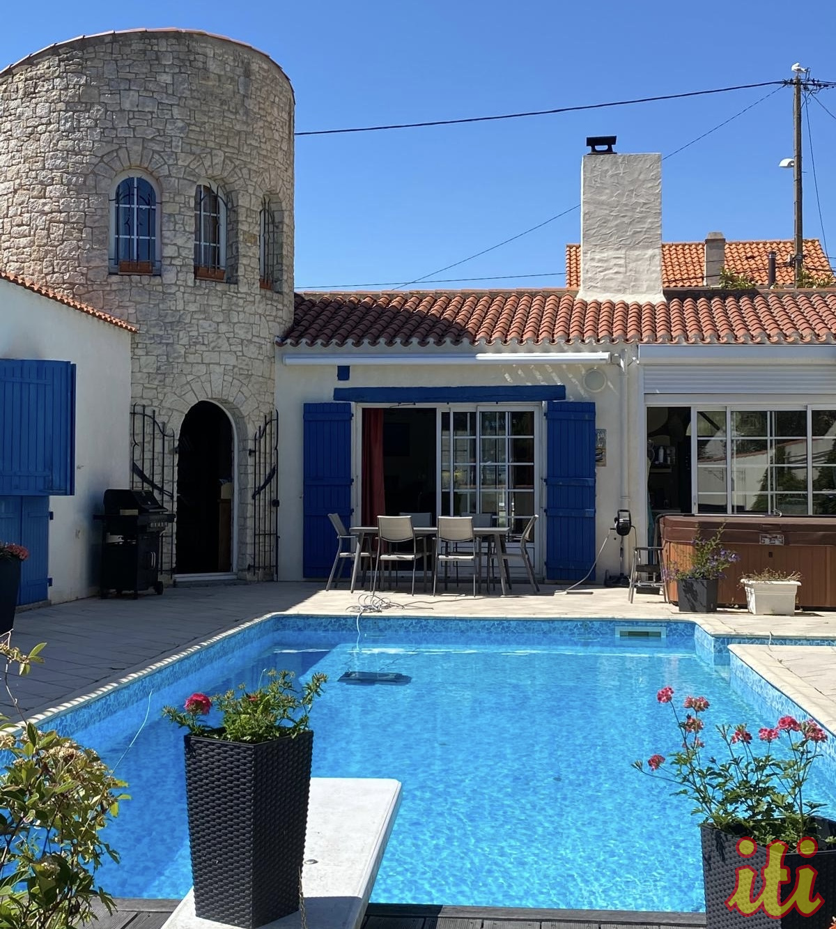 Vente maison/villa Les Sables-d’Olonne (85100) – 6 pièces – 140m2 environ