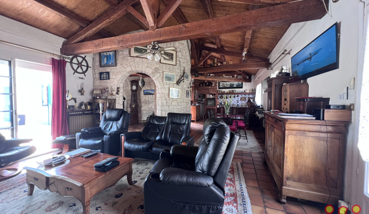 Vente maison/villa Les Sables-d'Olonne (85100) - 6 pièces - 140m2 environ