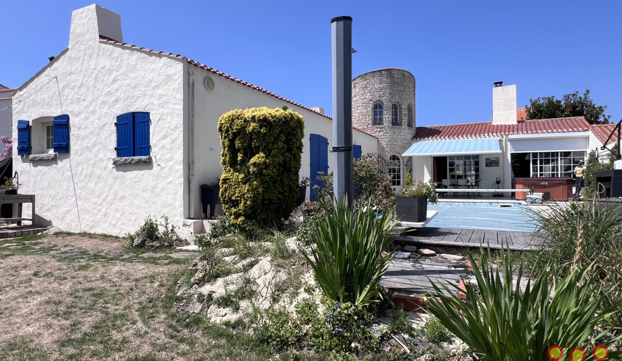 Vente maison/villa Les Sables-d'Olonne (85100) - 6 pièces - 140m2 environ
