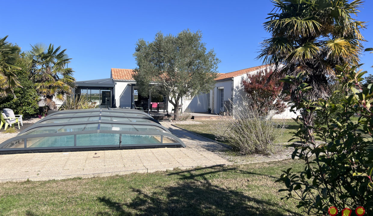 Vente maison/villa Talmont-Saint-Hilaire (85440) - 4 pièces - 144m2 environ