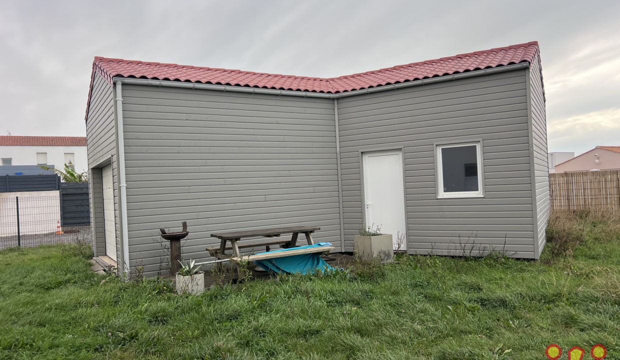 Vente maison/villa Les Sables-d'Olonne (85180) - 5 pièces - 207m2 environ